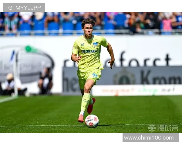 柏林联队后卫崭露头角,成为关注焦点 柏林联队后卫崭露头角,成为关注焦点